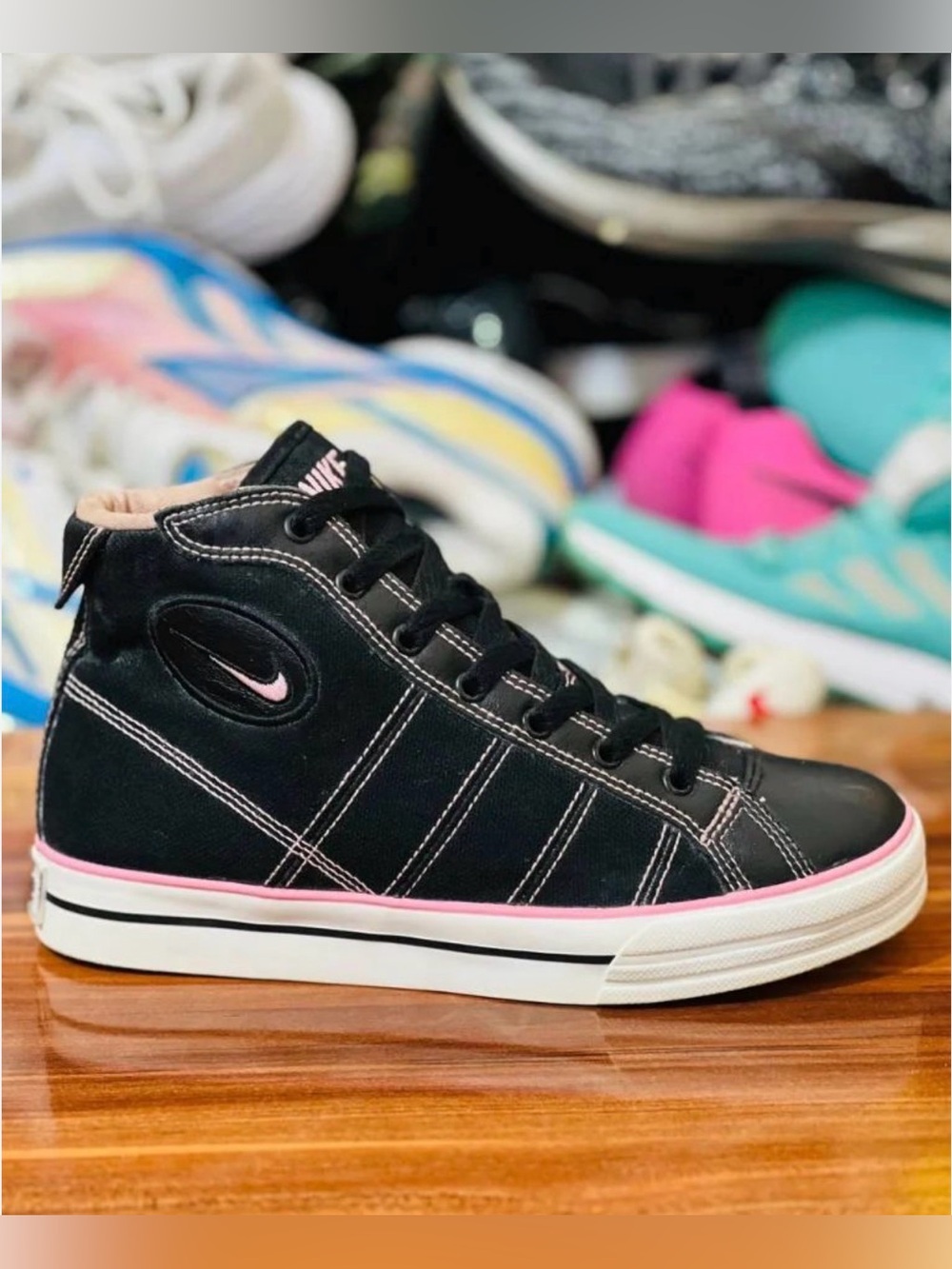 Nike Sweet Lew Canvas Mid High-Top Black with Pink Trim Sneakers Size 9